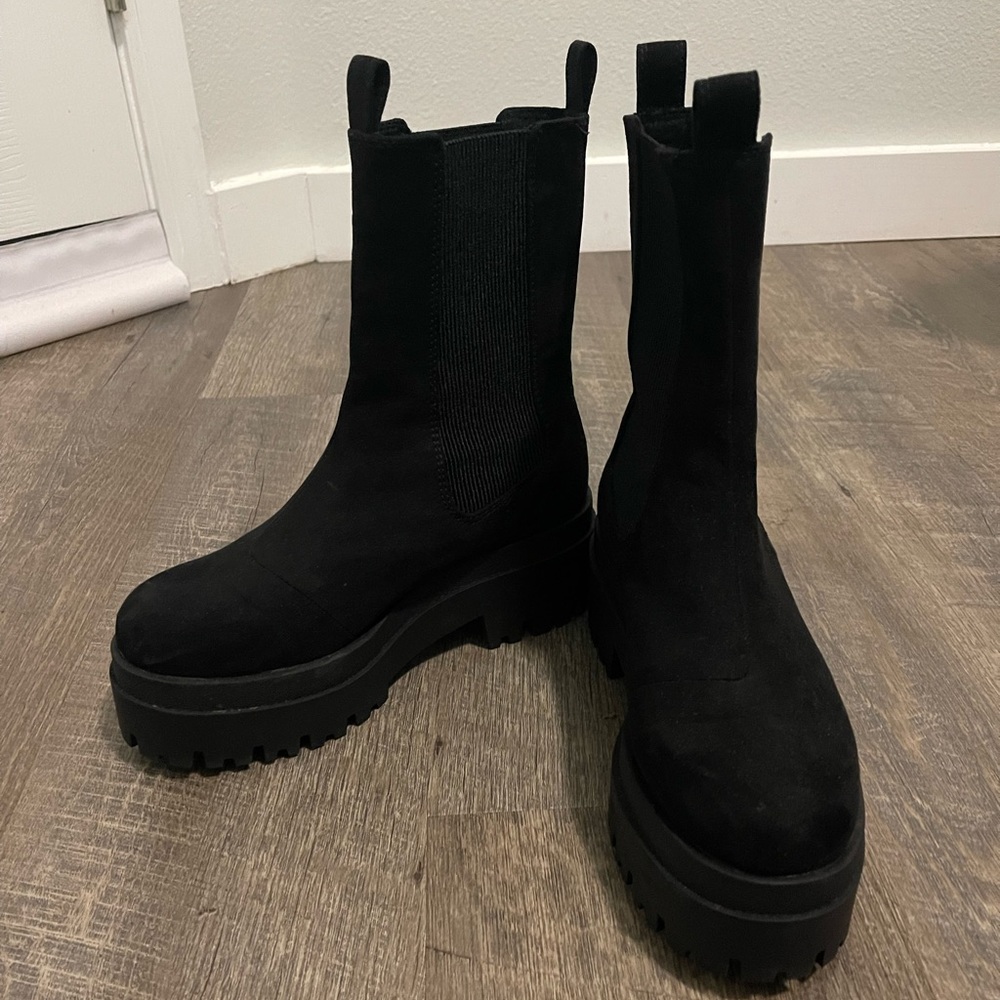 Zara black platform combat boots